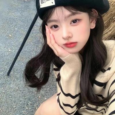 你好,我叫多蕾丝